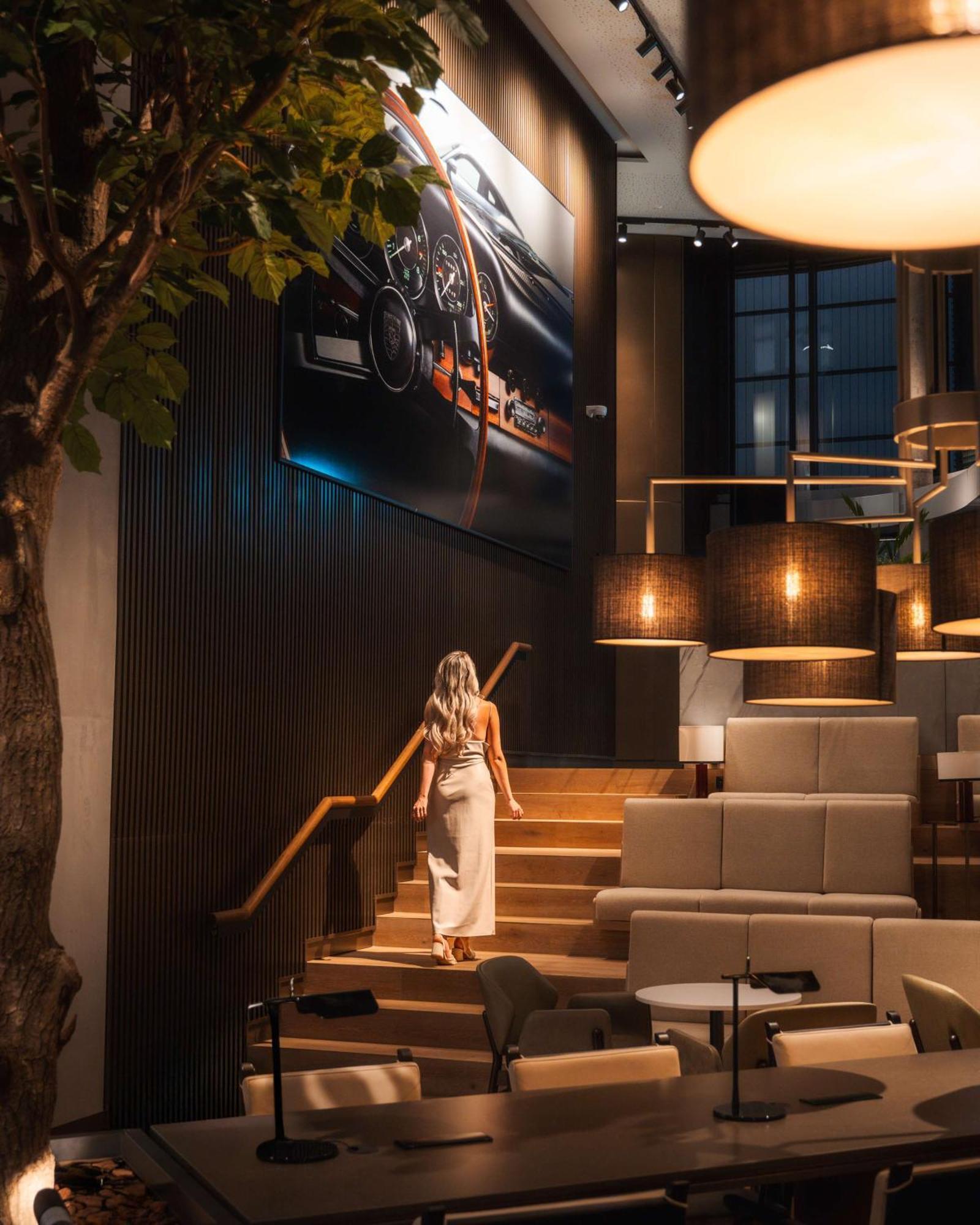 Radisson Blu Hotel At Porsche Design Tower 斯图加特 外观 照片